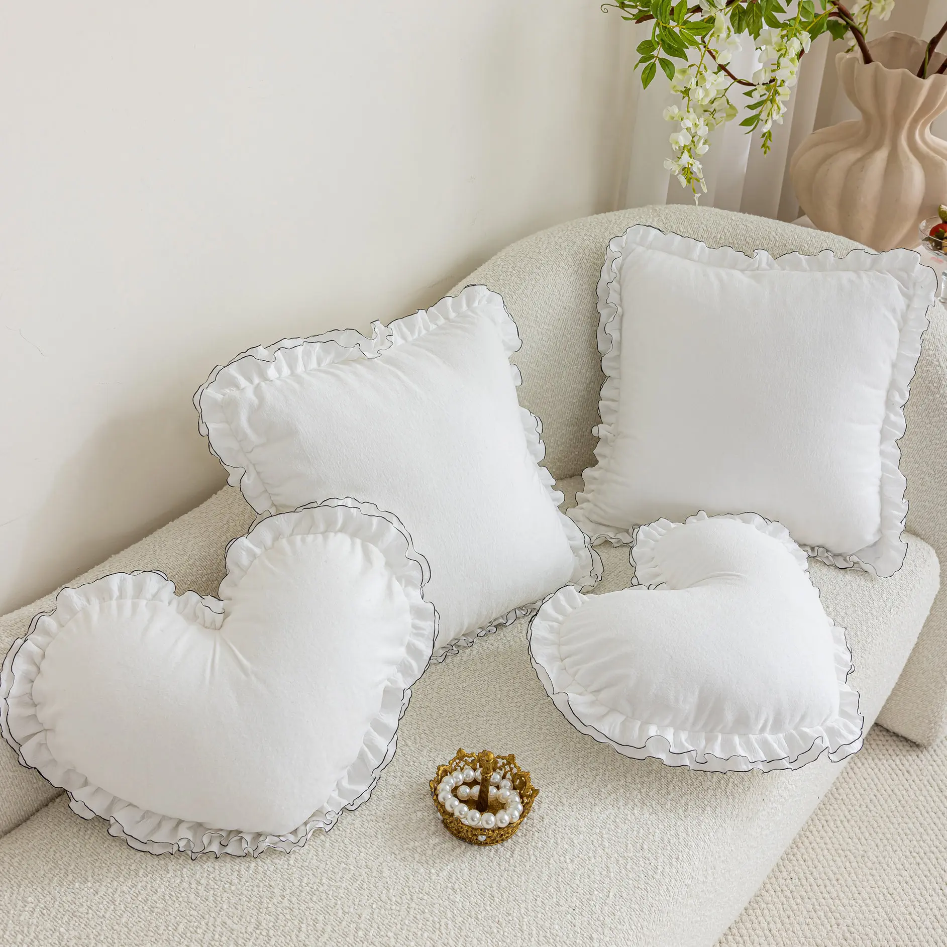 Cute Couple Love Pillowcase White Lace Heart-shaped Cushion Cover Valentine's Day Romantic Home Pillow Covers Decorative Gift