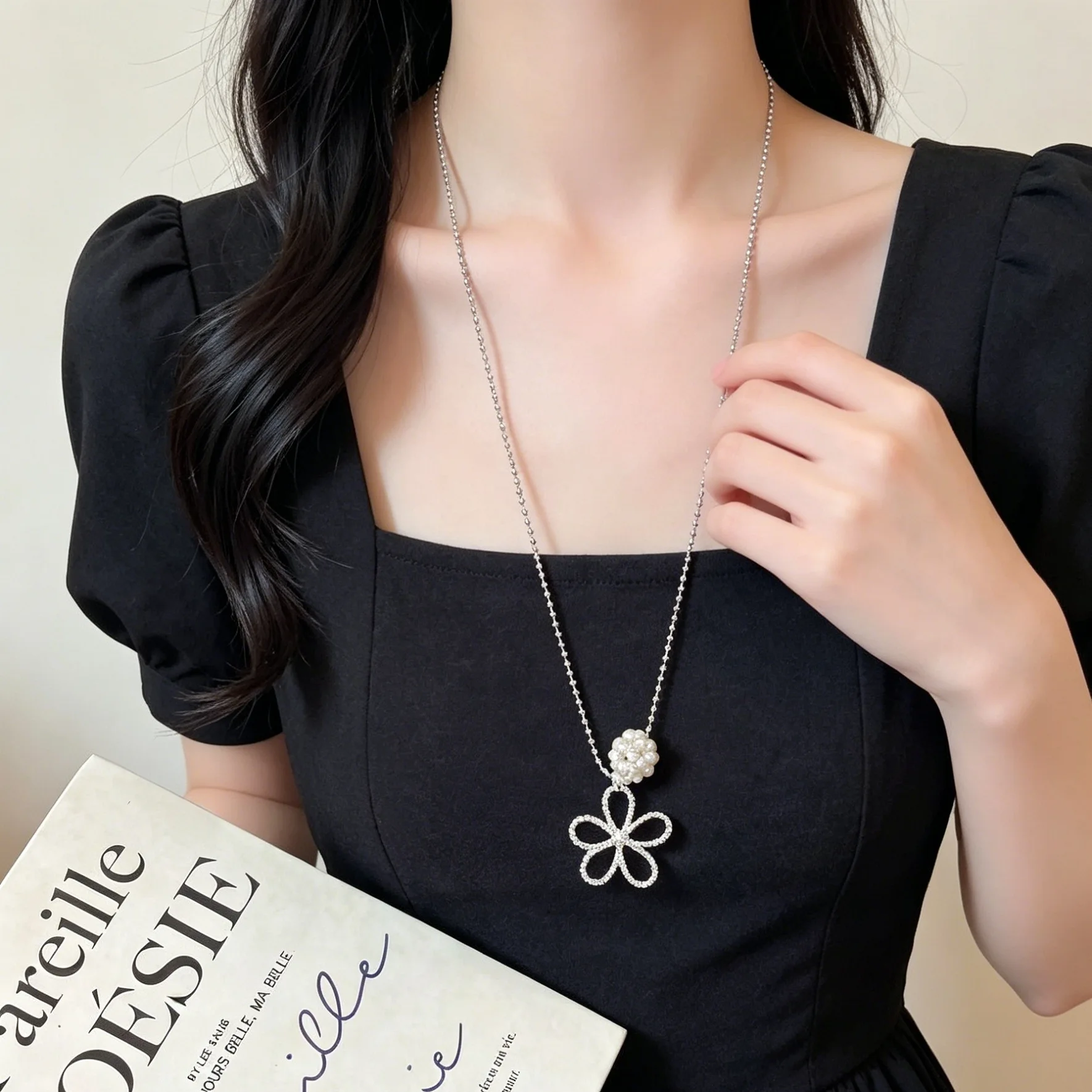 Elegant Faux Pearl Blossom Long Choker 2026 New Trendy Collarbone Necklace with Floral Pendant for Women