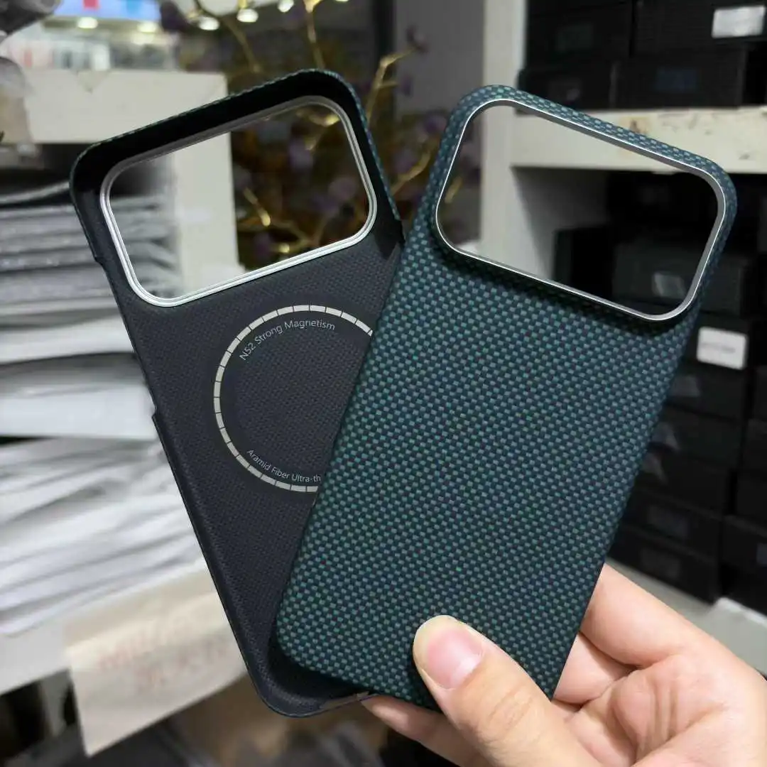 

Luxury Ultra Thin Real Carbon Fiber for Magsafe Case for iPhone 17 Pro Max 17 Pro 17 Air Aramid Kevlar Wireless Charging Cover