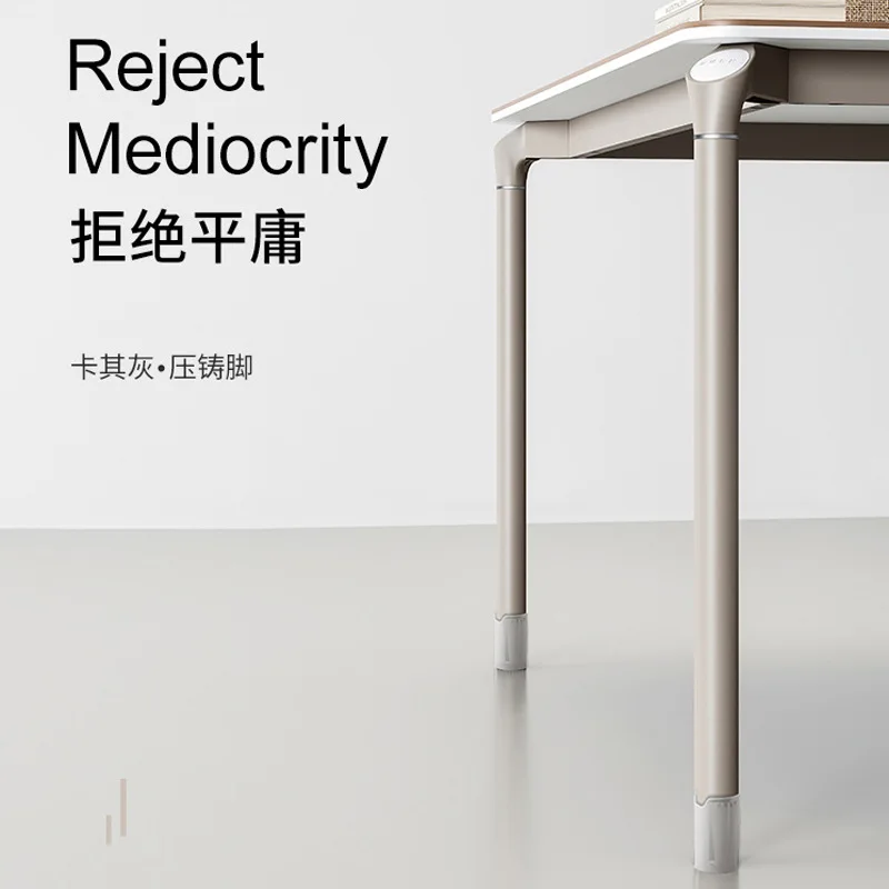 Finanças simples e modernas funcionários de escritório com mesa dupla e combinação de cadeira