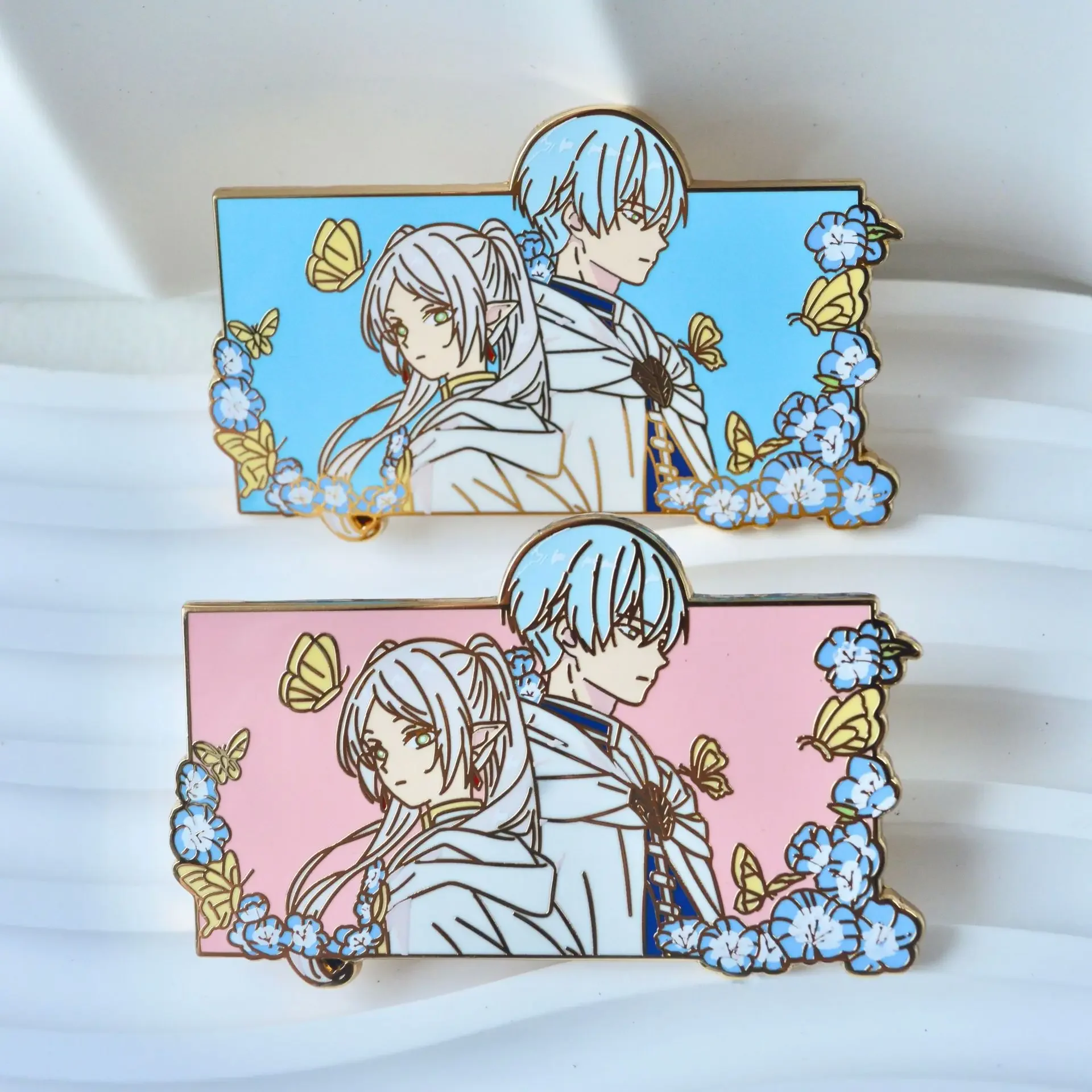 Frieren: Beyond Journey's End insignias esmaltadas broche Himmel alfileres de Manga insignia de Anime para mochila ropa solapa Cosplay juguetes regalos