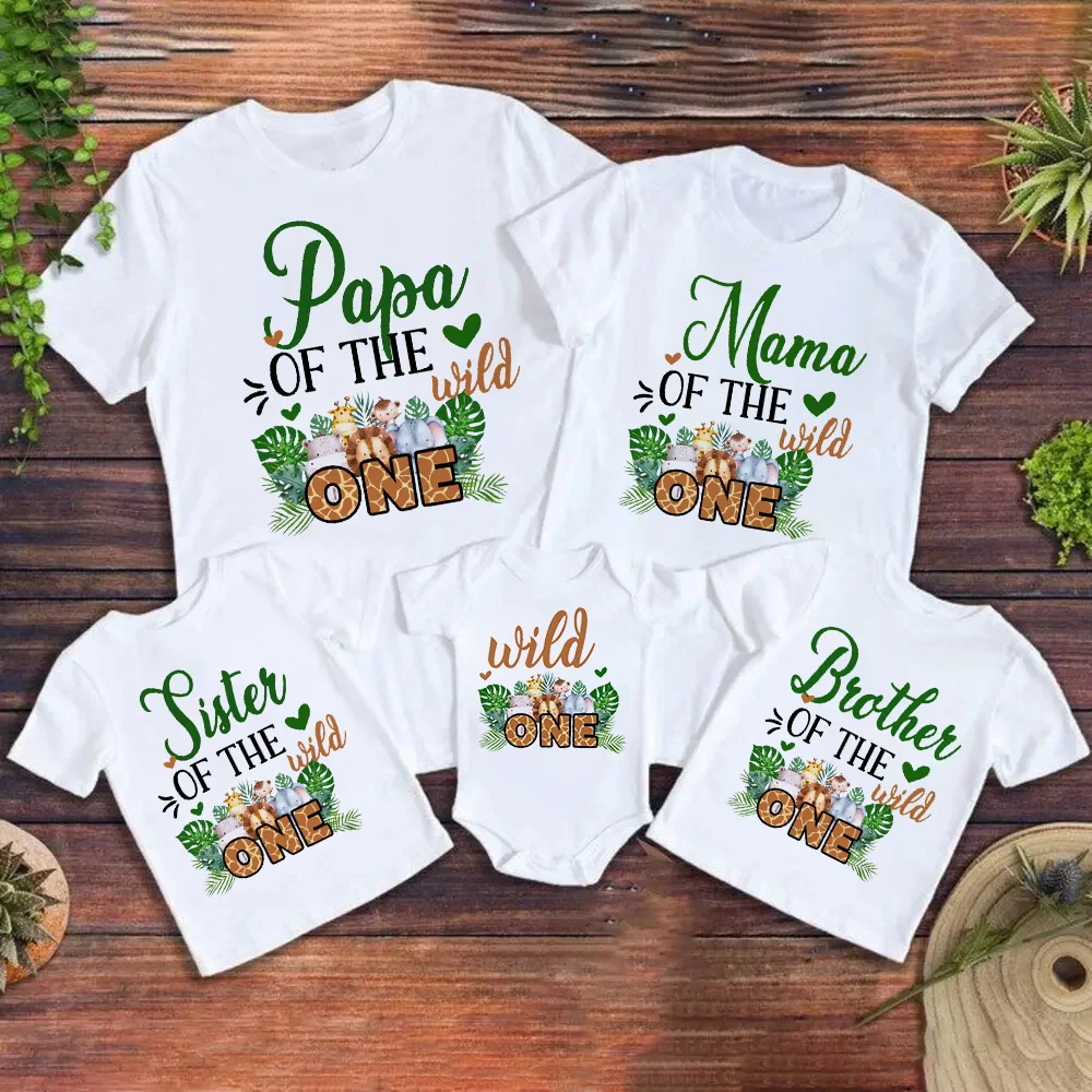 

Wild One Birthday Family Matching Outfit Jungle Party Dad Mom Sister Brother Baby Look T-shirt One Birthday Family Shirts Tops
