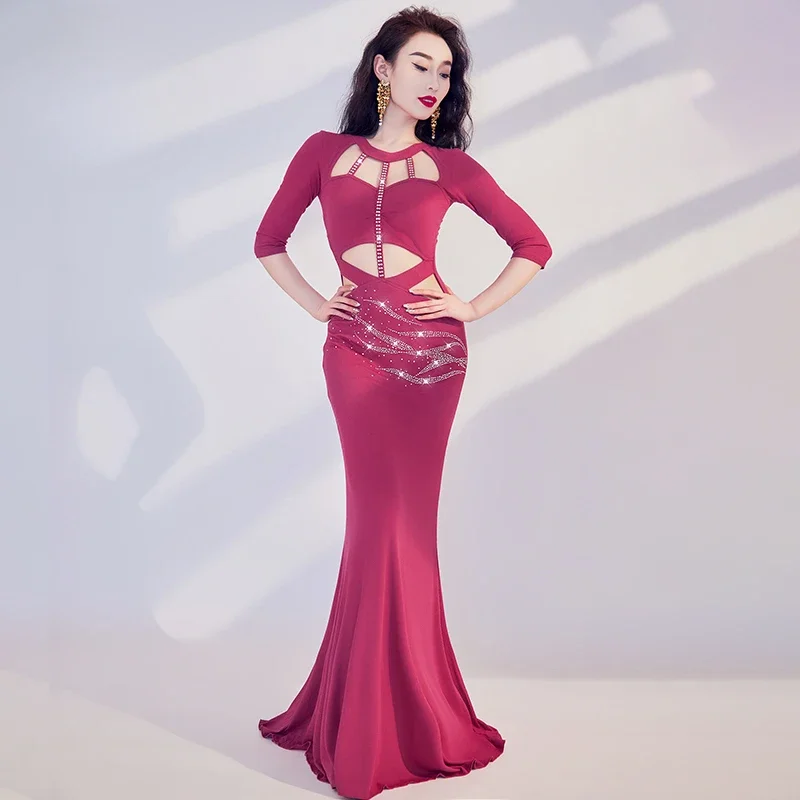 

Костюм для танца живота, новое платье весны/лета, блестящий цельный танцевальный костюм для женщин, восточные платья для выступления живота