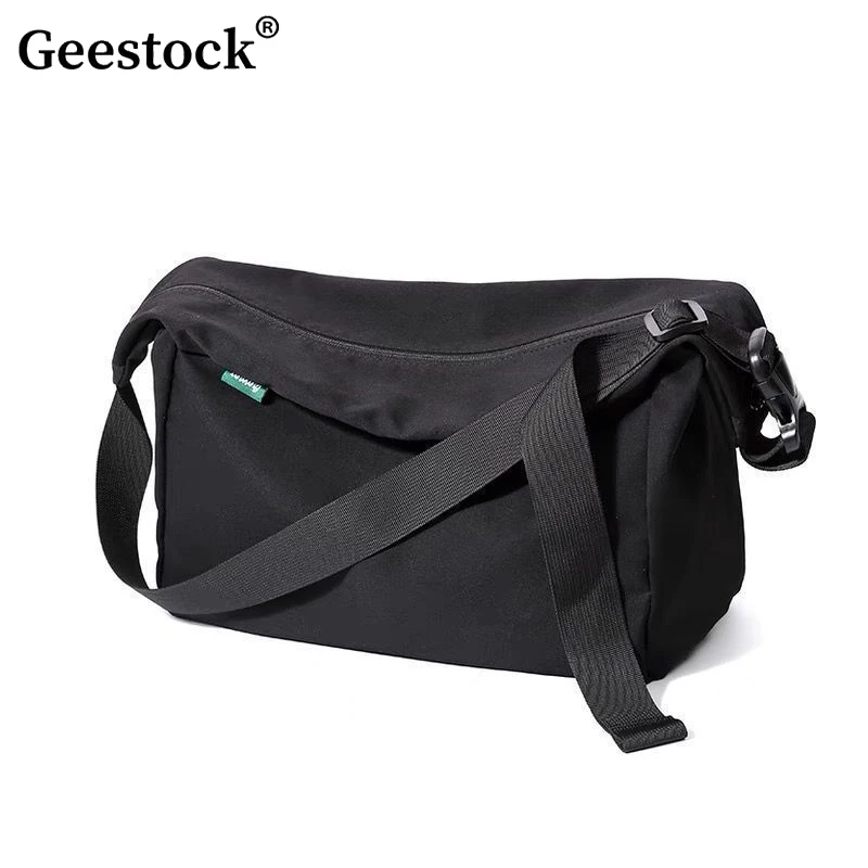 Geestock Men's Messenger Bag Large Capacity Casual Crossbody Shoulder Bag For Male Students Daily Commute School Travel Fashion