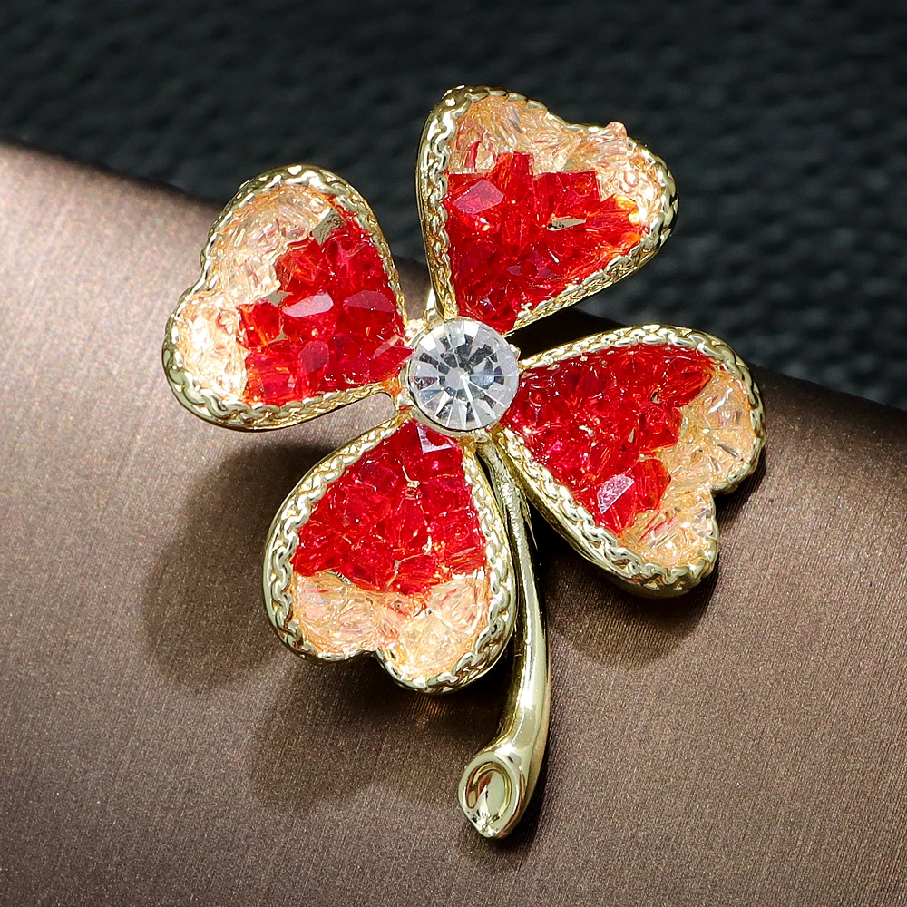 CINDY XIANG Handmade Omber Color Clover Brooch Beautiful Elegant Wedding Party Pin 3 Colors Available High Quality Jewelry