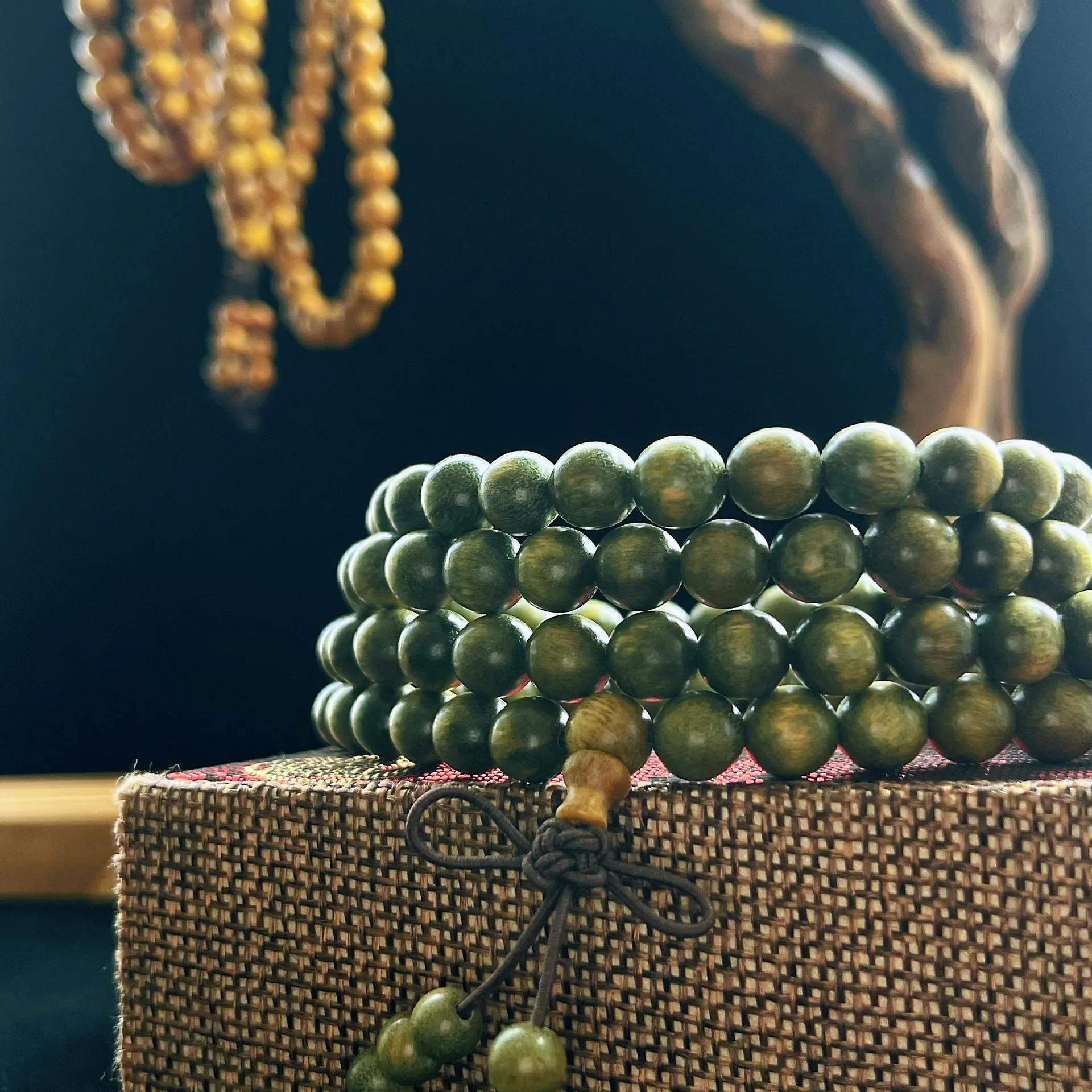 Authentic Argentine Green Sandalwood 6mm 8mm 108 Buddhist Prayer Beads Sandalwood Men Women Multi Loop Bracelet Lucky Blessing