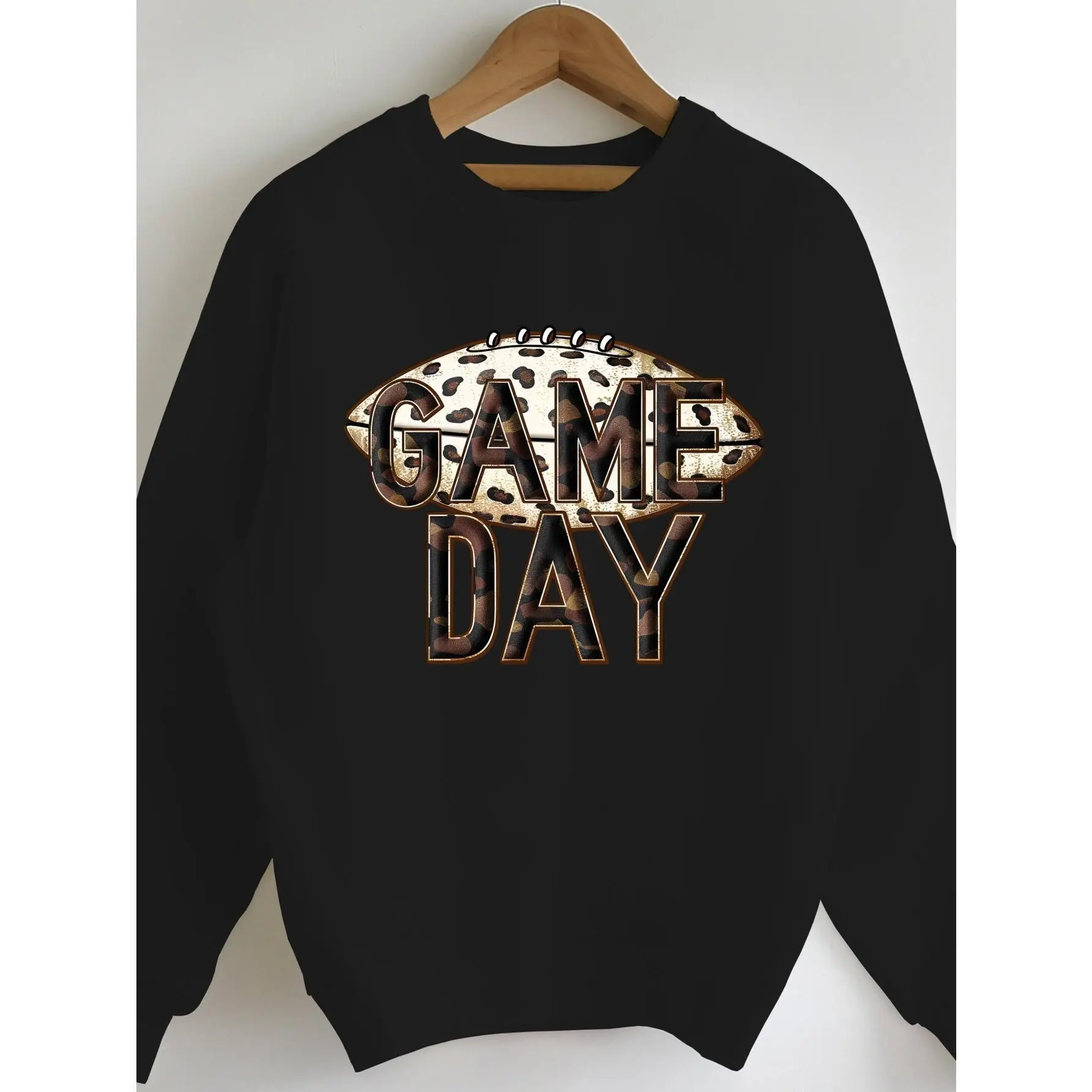 

Vintage "Game Day" Sweatshirt Women's Leopard Print Graphic Jumper Retro Slogan Top Football Sports Lover Gift