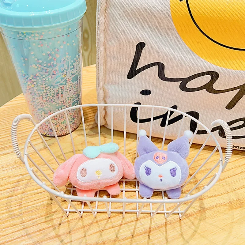 

Плюшевая милая брошь для домашних животных, кукла в подарок, маленький товарный кулон, мультяшная школьная сумка, очаровательная кукла, брелок, кулон, шарики для волос своими руками