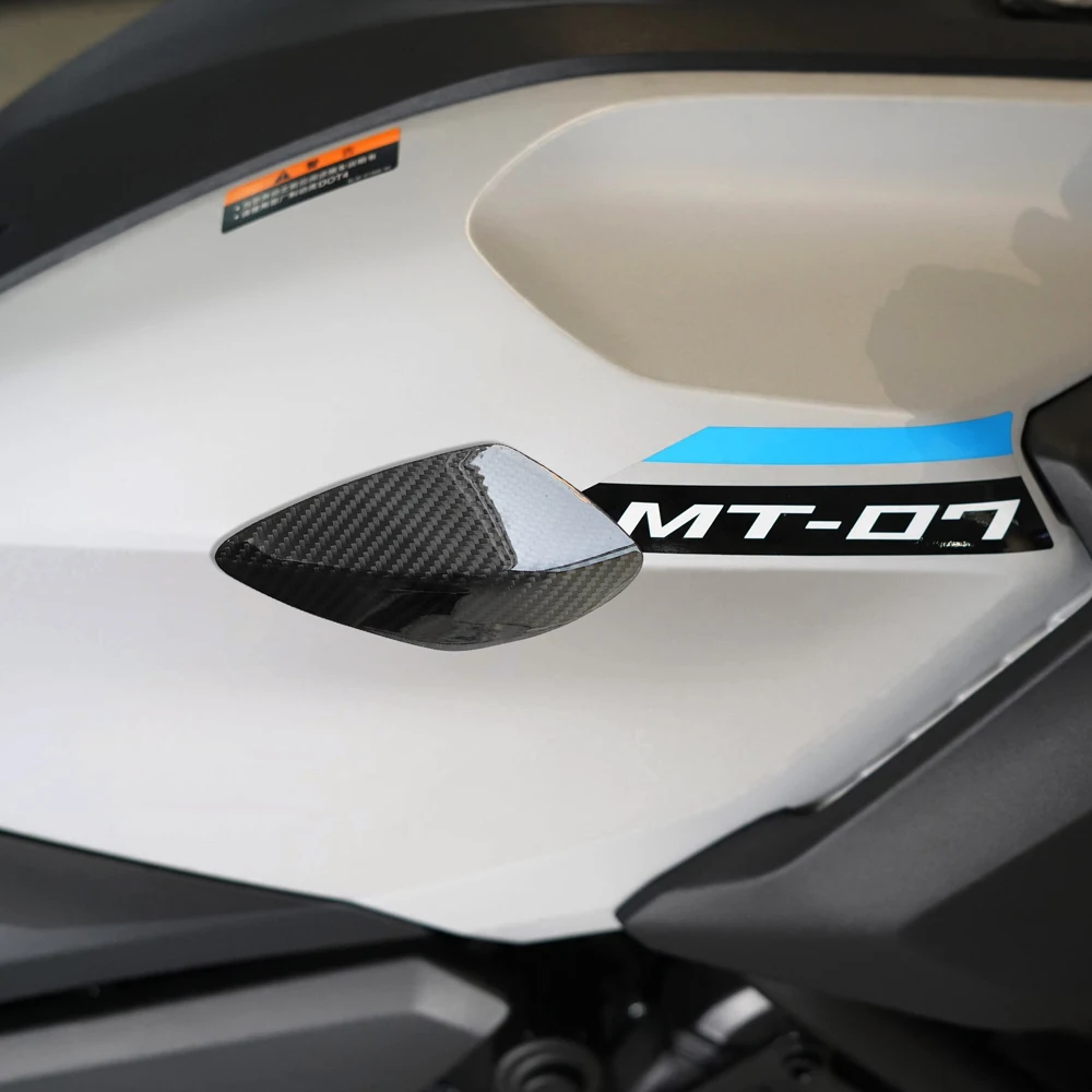 

Carbon Fiber Fuel Tank Cover with Falling Protection for Yamaha MT-07 2025-2026 Motorcycle Accessories