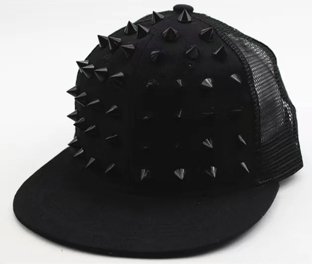 Mannen Vrouwen & kinderen Punk Spike Bezaaid baseball cap Rechte Rand Hip Hop Stijl Cap voor 2-7 Jaar oude Jongens En Meisjes Cool Accessoire