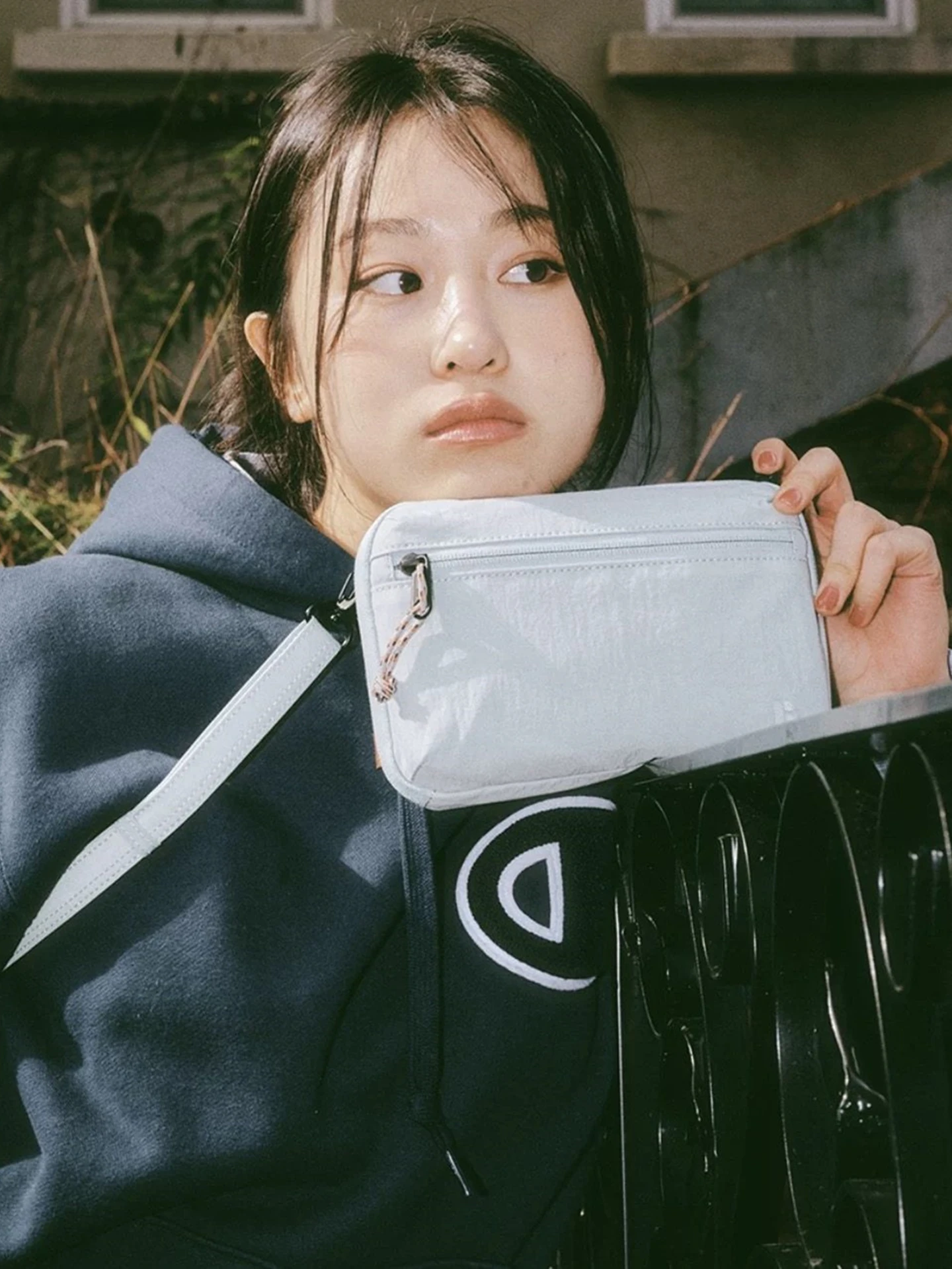 branden-safe-plus-crossbody-passport-wallet-document-card-holder-mobile-phone-bag-casual-style-waterproof-canvas-shoulde