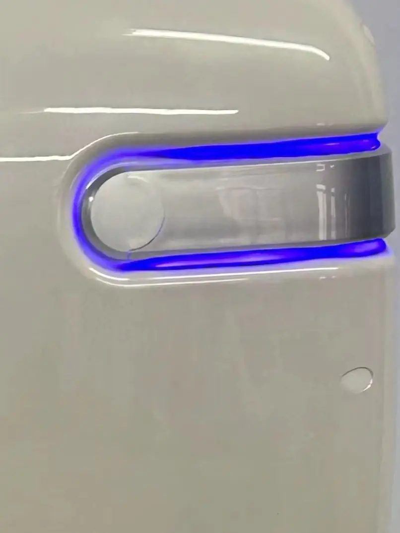 Analyseur de peau professionnel Salon de beauté 15.6 pouces 3D analyseur de peau du visage Machine 8 spectre lumineux analyseur de peau Scanner