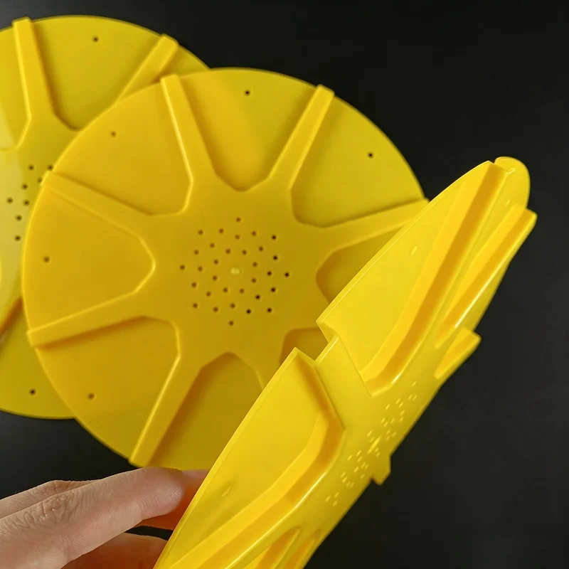 3 Pieces 8 Bee Escape Device, Plastic Bee Box Anti-Escape Device, Hive Exit Escape Plate, Beekeeping-Specific Bee Box Accessorie view 6