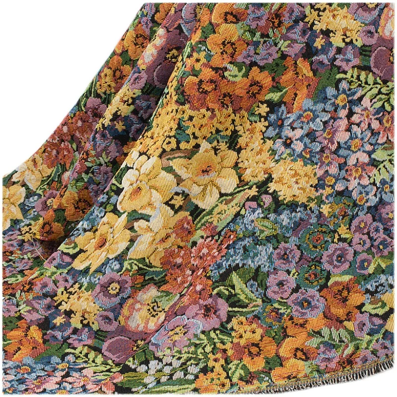 

Vintage Oil Painting Jacquard Fabric, Three-Dimensional Art Embroidery Weaving Flower Bouquet Packaging Skirt Fabric