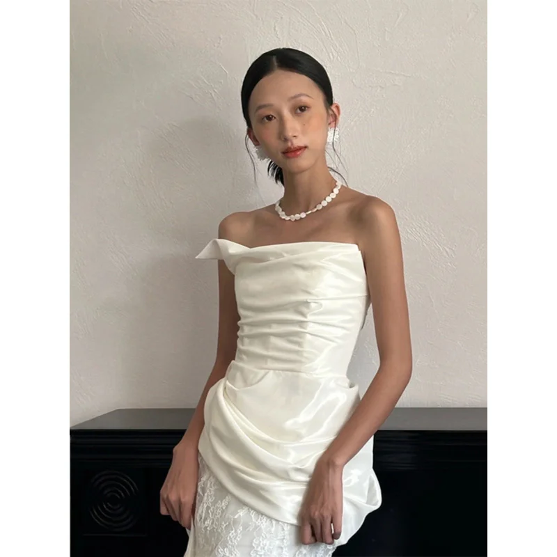 الفرنسية الرجعية الراقية الدانتيل حورية البحر الساتان فستان الزفاف الخفيف في الهواء الطلق ثوب الغابات نمط فستان قطار صغير