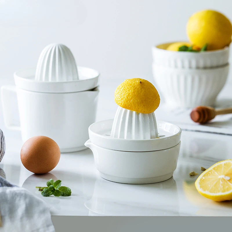 

Ceramic Manual Lemon Squeezer Cup - Easy to Clean for Home Use, Manual Orange Juicer for Lemon and Citrus Juice Extraction