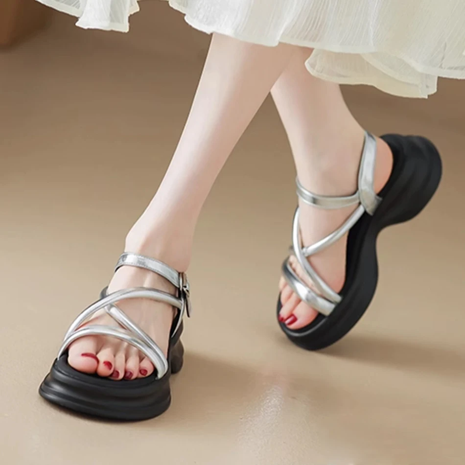 

Женские сандалии, новинка лета 2024, модная женская обувь, противоскользящая повседневная пляжная обувь в римском стиле на толстой подошве, женская обувь