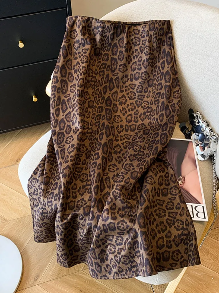 Retro leopard print deer skin velvet half skirt long women's autumn and winter printed bag buttocks fish tail half skirt