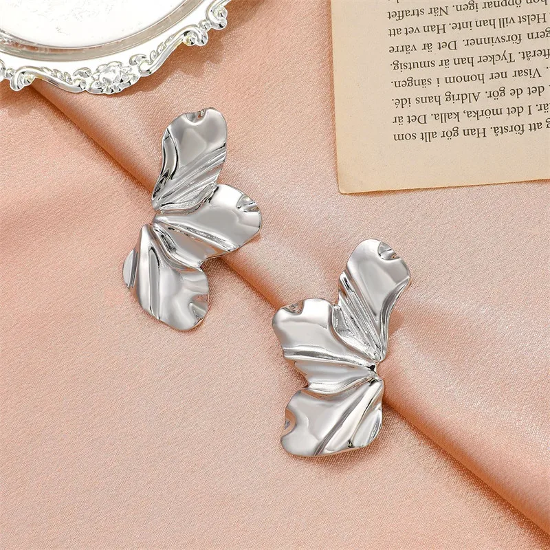 2024 New Gold Color Steel Flower Earrings Minimalist Temperament Matte Irregular Petal For Women’s Jewelry Gift