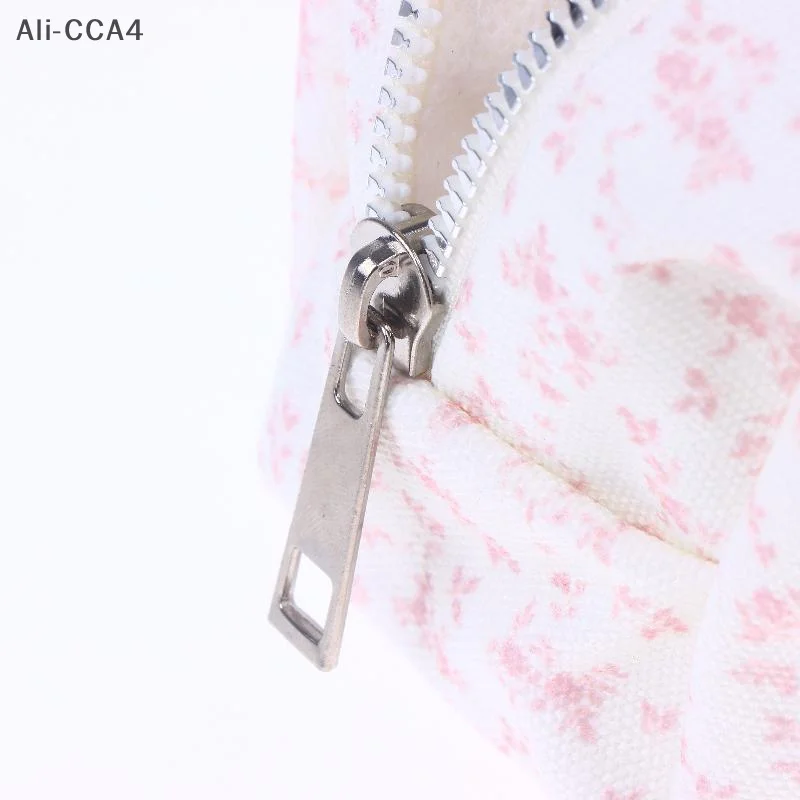 

(YY)1Pc 2025 Pencil Case Large Capacity Pencil Pouch Handheld Pen Bag Cosmetic Gift for Office School Teen Boy Girl Women Men