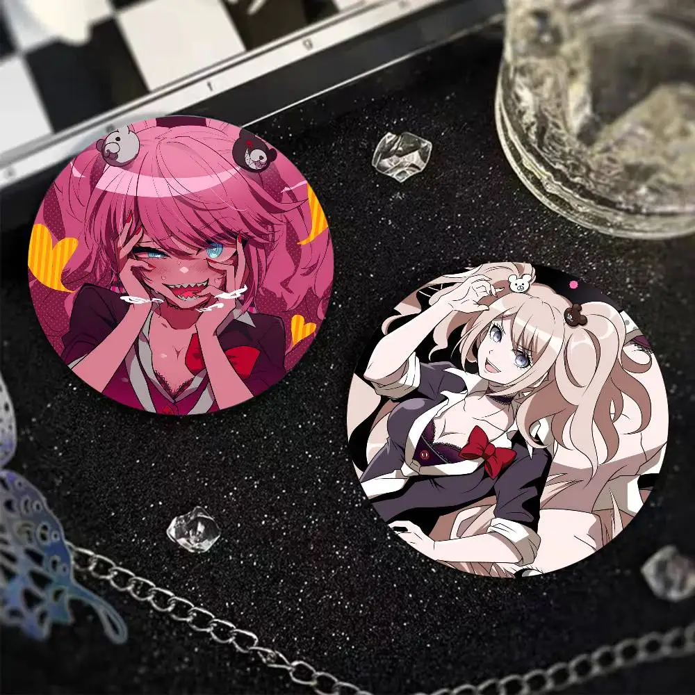 أنيمي دانغانرونا اينوشيما جونكو شارات شارة مستديرة صفيح عملة بروش الملابس على ظهره اكسسوارات التلبيب دبوس