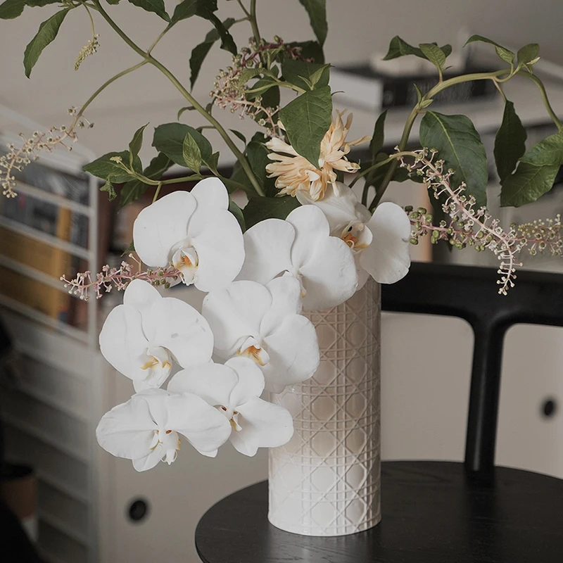 

Керамическая коробка для салфеток ручной работы с тиснением в клетку, украшение для бумажной коробки для гостиной, бумажная коробка для салфеток