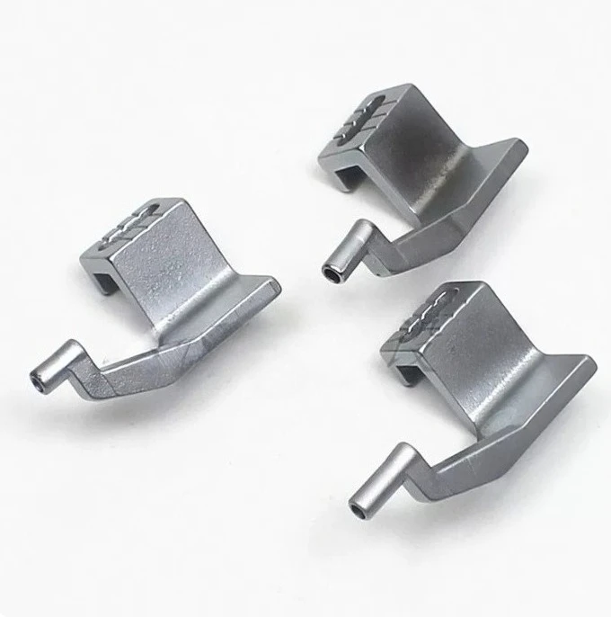 Pattern machine vertical presser foot template machine anti-collision hand presser foot