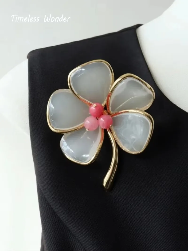 Timeless Wonder Fancy Glass Stone Floral Brooch Pins for Women Designer Jewelry Runway Rare Luxury Gift Top Trendy Mix Set 5147