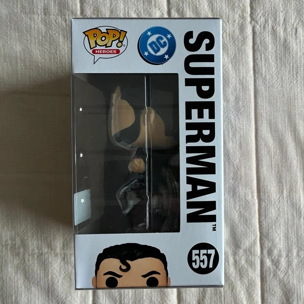 DC Comics Superman (Black Suit) 557 Figures Funko POP Vinyl Figure Collectible Limited Edition Figurine Decoration Toy Gift - Image 6