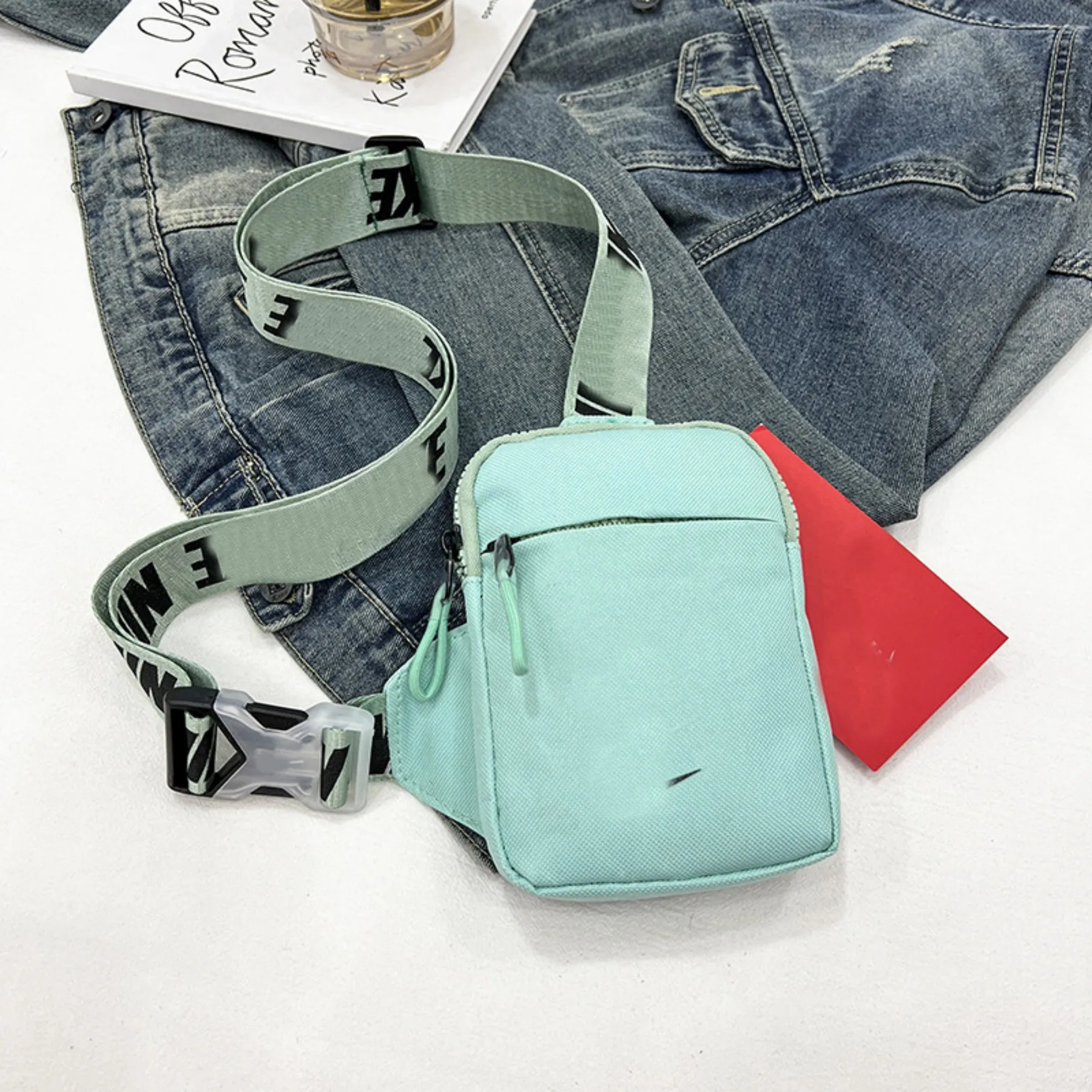 

Peicees Chest Crossbody Sling Backpack Bag Travel Bike Gym Daypack for Women Men