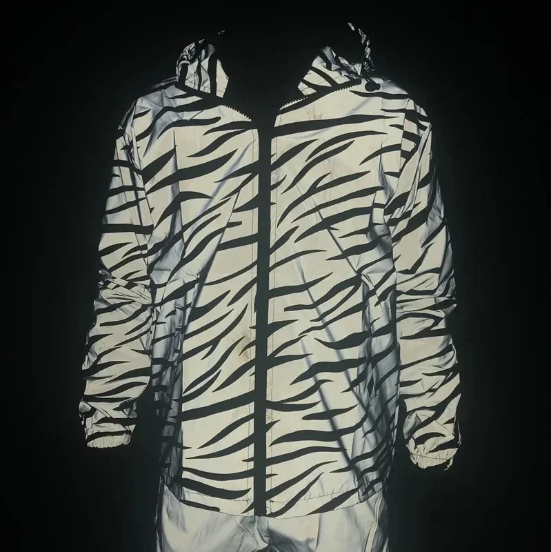 Men\'s Leopard Zebra Reflective Night Shining Hooded Windbreaker Jacket Streetwear Hip Hop Harajuku Waterproof Hoodie Coats Male