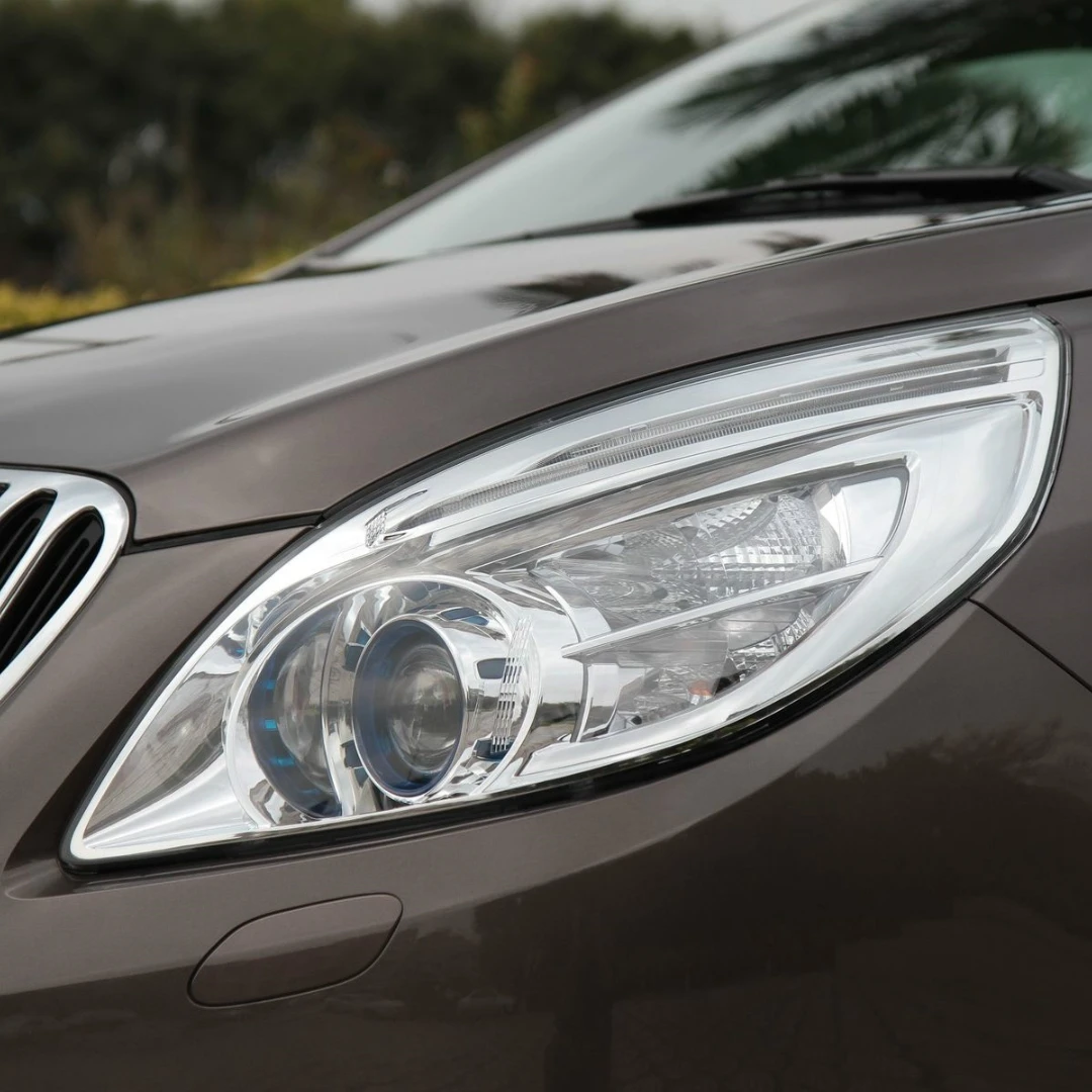 

For Buick GL8 2011 2012 2013 2014 2015 2016 2017 Car Acccessories Headlight Glass Replace The Original Lampshade