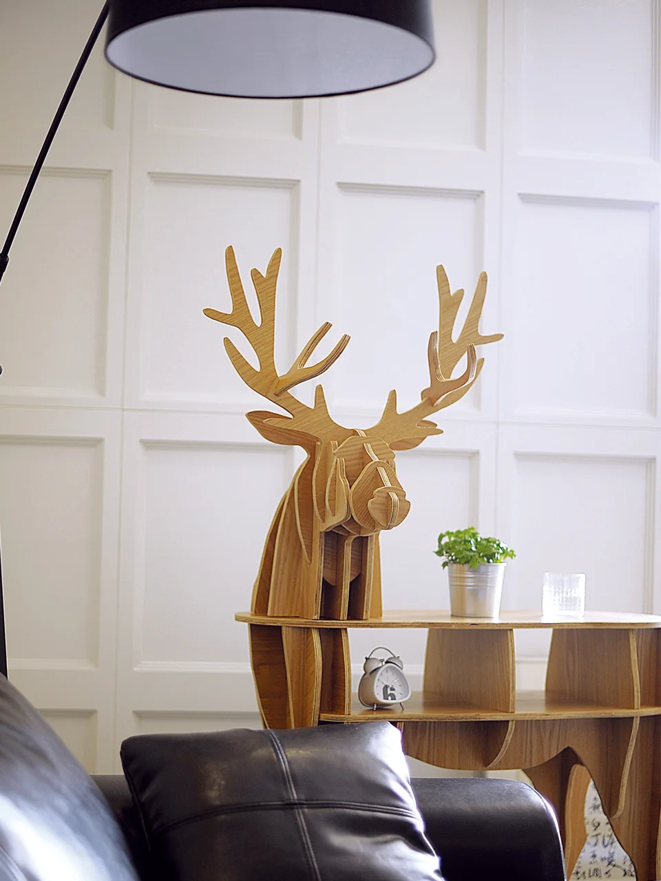 living room, solid wood corner next to , light luxury, high-end shelf, tea table