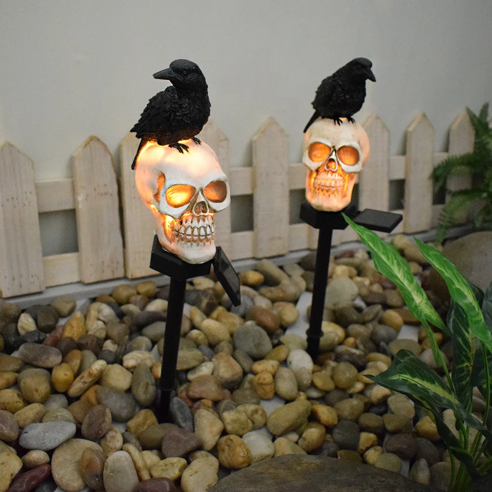 Lampu kreatif baru dekorasi taman Resin cahaya matahari bentuk tengkorak gagak Halloween hadiah lampu lanskap taman Villa tahan air luar ruangan