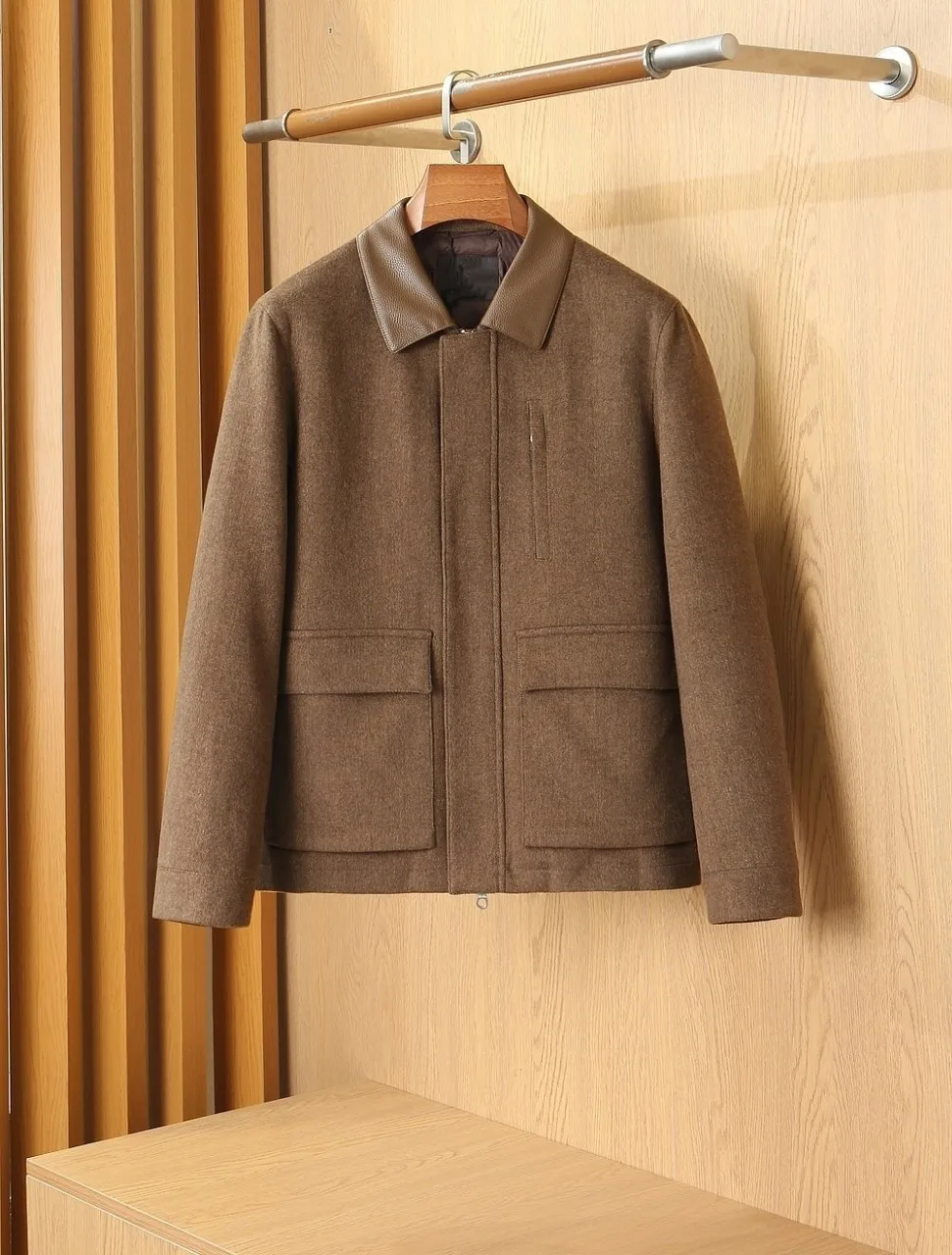 LP Men Winter Down Jacket 2026 New Notch Collar Wool Puffy Simple Large Pocket Warm Outdoor Coat