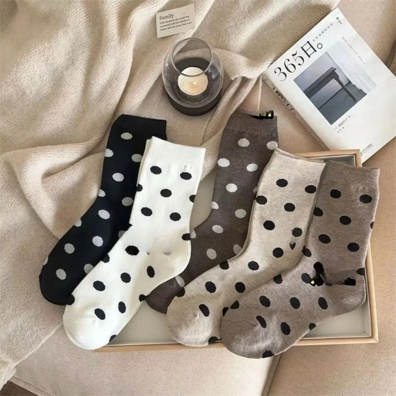 

5 пар осенне-зимних новых повседневных универсальных женских носков средней длины в горошек, серия «Милый Майярд», 2025