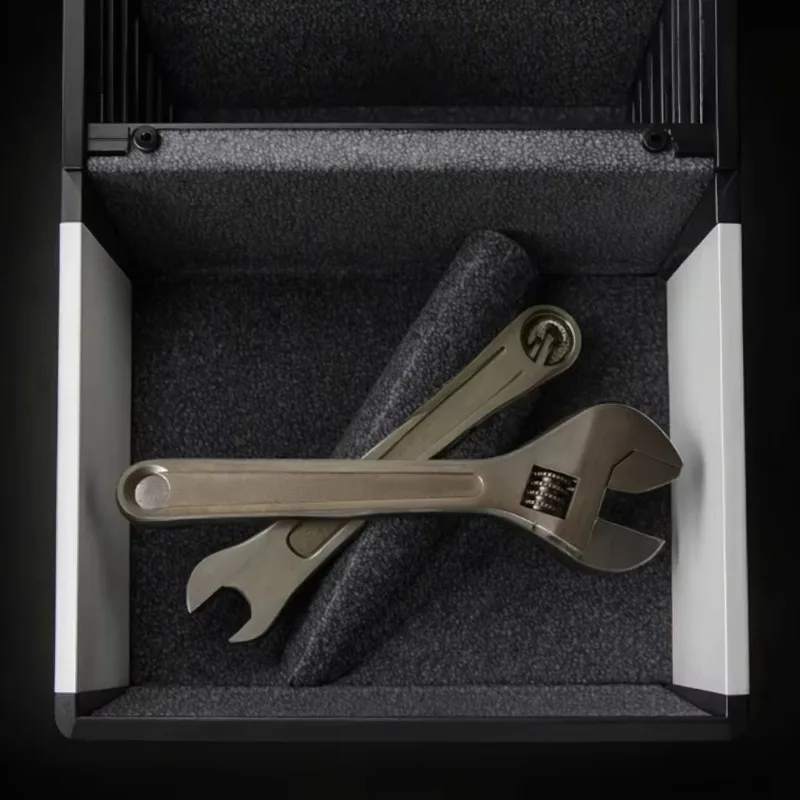 Llave ajustable de titanio de 10 pulgadas, herramientas 100% resistentes a la corrosión no magnéticas, OEM de alta calidad personalizable