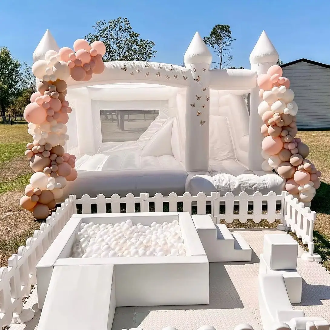 

White kids inflatable bounce house party favor with blower, white castle wedding decoration for outdoor play