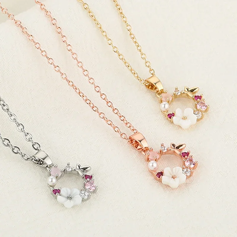 Fashion Creative Butterfly Flowers Necklace Zircon Crystal Pearl Shell Garland Pendant Necklace for Women Jewelry Accessories