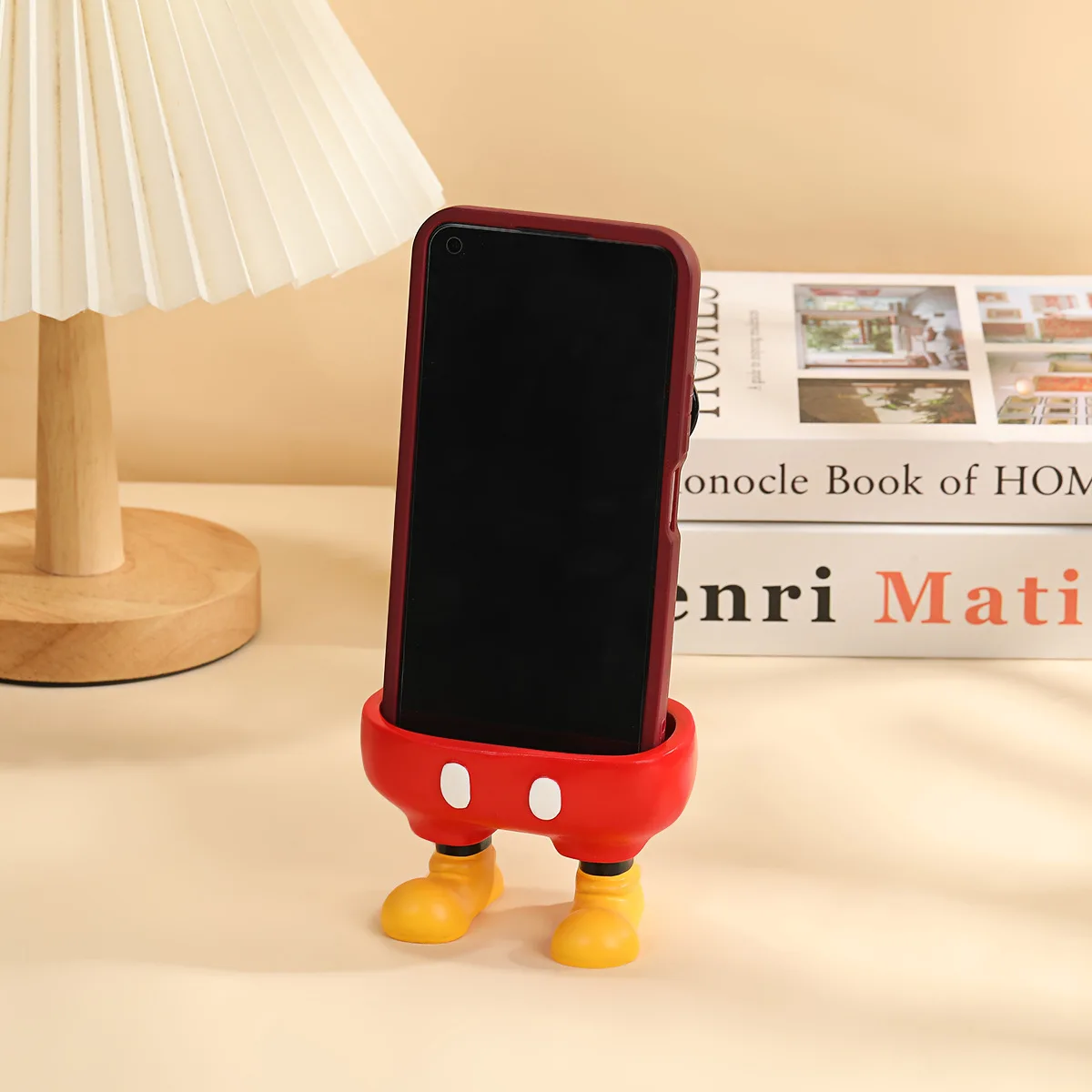 Disney cute Mickey remote control storage mobile phone multi-function desktop stand new ornament placement stand decoration