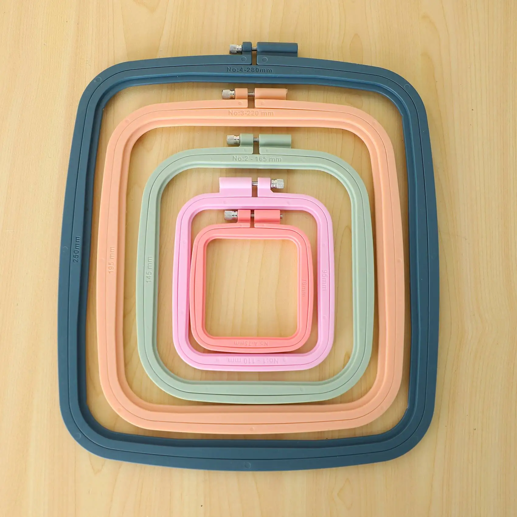 

5 Pcs Embroidery Hoop Rectangle Embroidery Frame Cross Stitch Hoop Sewing Tool For Art Craft Handy Sewing,With Needles Fast-