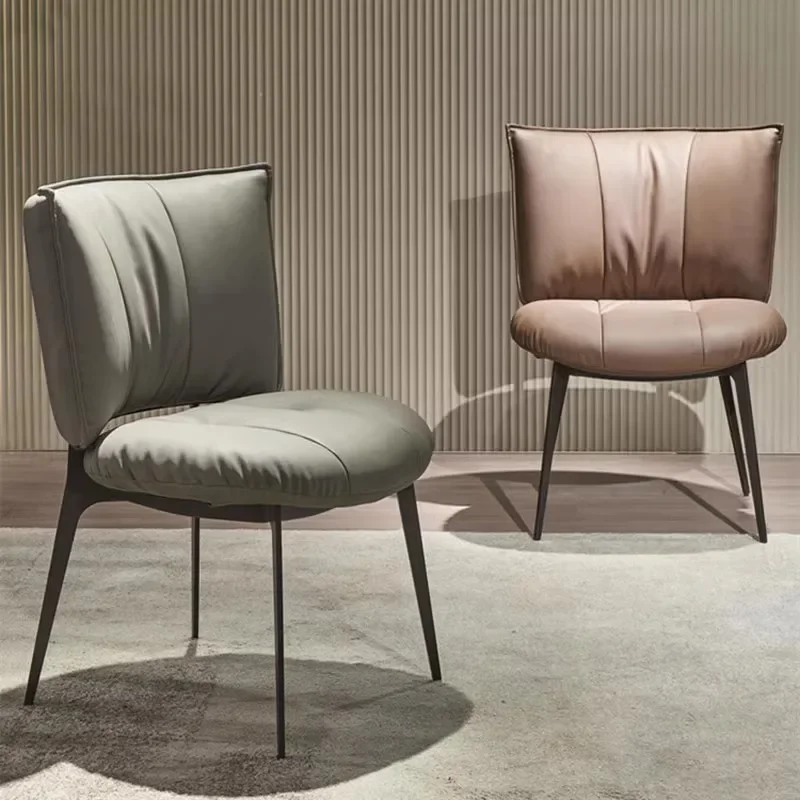 デザイナー本革ダイニングチェアソフトバッグドレッサーダイニングチェアアームチェアホームSillas De Comedor Modernosキッチン家具