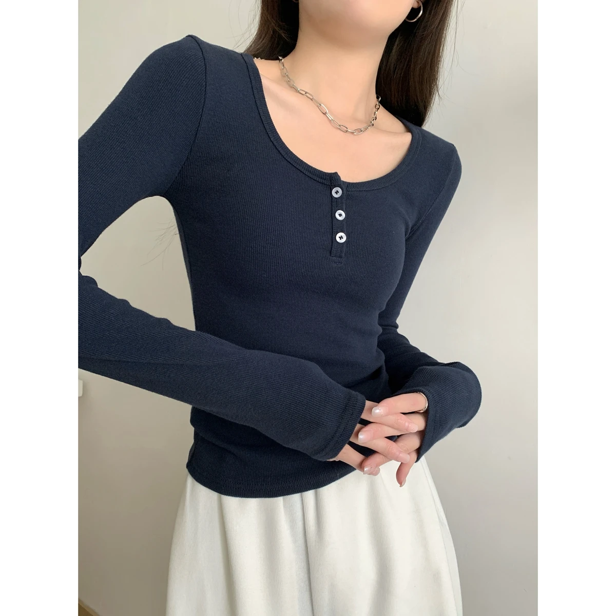 

Womens Knitted Sweater Korean Slim Fit U Neck Solid Color Long Sleeve Top Button Shoulder Design Early Autumn Casual Base Shirt