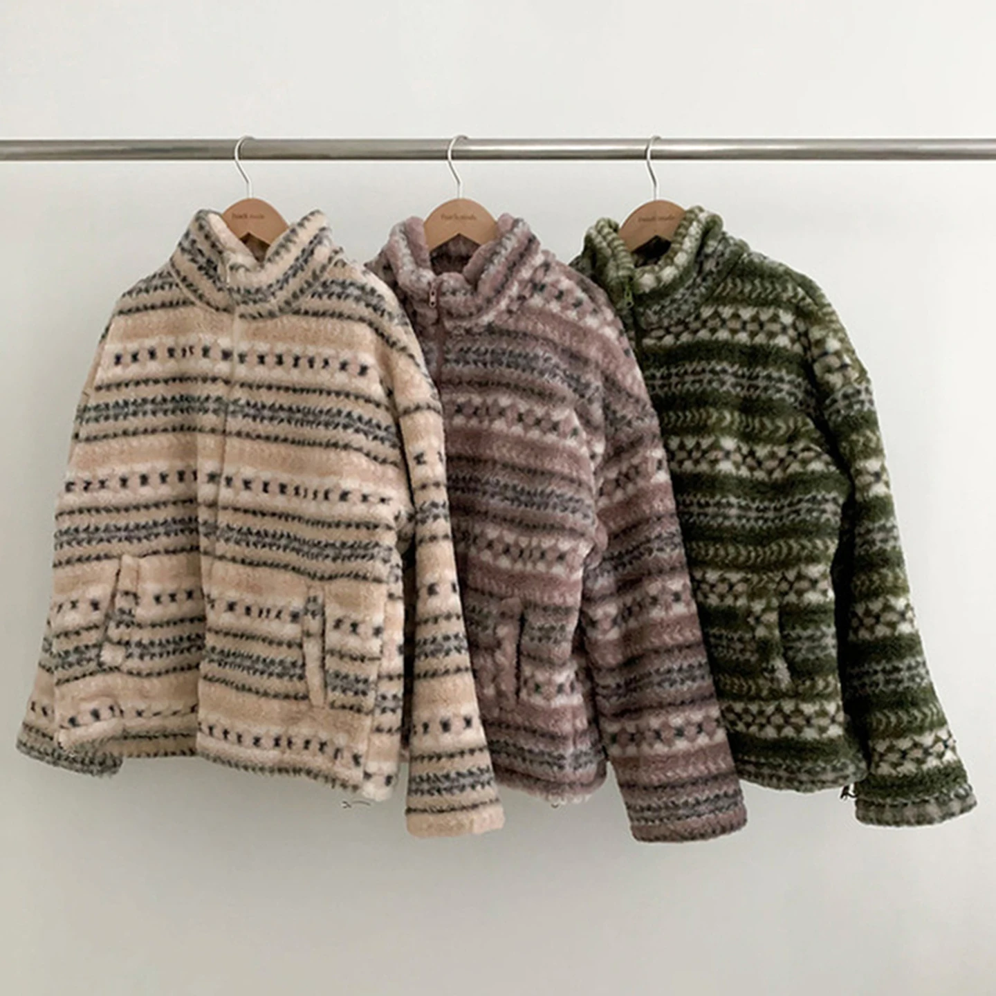 الرجعية معرض جزيرة متماسكة الدافئة فرو الضأن ort Jaet المرأة شتاء جديد Dstring تنوعا ملابس قطنية الكورية Sle فضفاضة تناسب