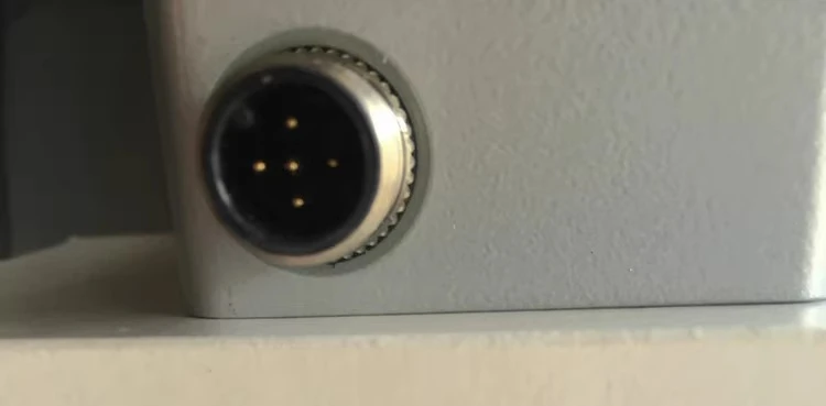 

IGSU14D/6D.3-S 12 Новый датчик прозрачной этикетки IGSU 14D/6.3-S 12