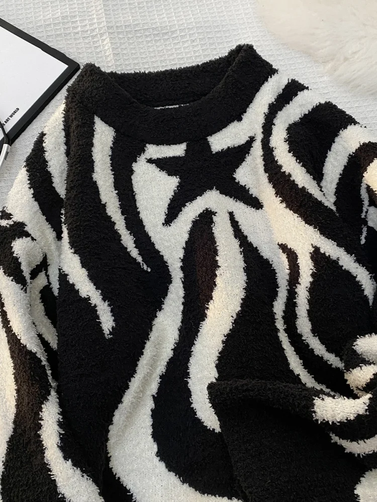 

Men's round Ne Knit Sweater Winter High-End Sensation Inner Wear Stripe Color Blo Loose Fit Comfortable Soft Long Sve