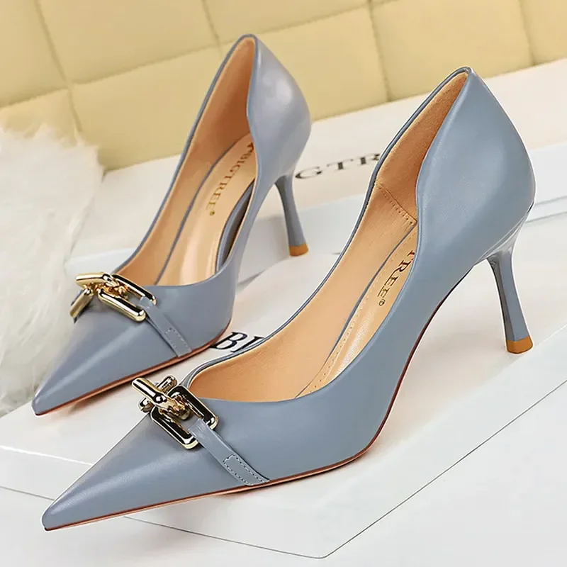 Women's High Heels 2024 New Stiletto Shallow Mouth Pointed Metal Buckle Elegant Party Women Pumps Plus Size Women Single Shoes