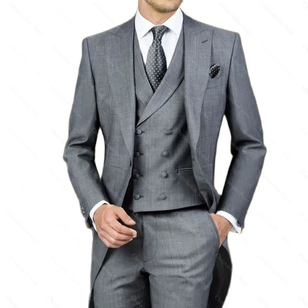 أنيقة رمادي الرجال الدعاوى موضة الذروة التلبيب الزفاف العريس يرتدى حفلة رسمية حفلة موسيقية الذكور دعوى 3 قطعة (السترة + السراويل + سترة)