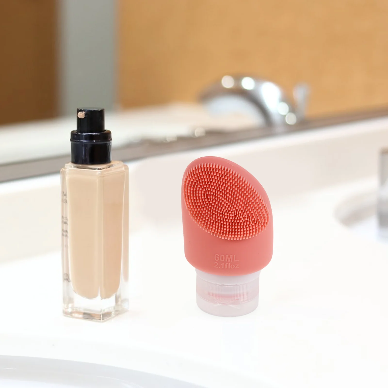 60ml 실리콘 여행용 병, 얼굴 세정기 포함, 샴푸 및 컨디셔너용 리필 가능 누수 방지 용기, TSA 승인