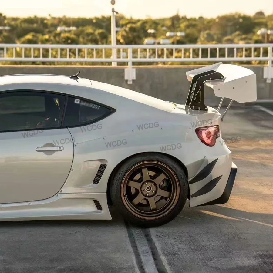 صاروخ الأرنب V3 Rd ألياف الكربون الجناح الخلفي المفسد GT نمط الجذع الشفاه ل GT86 وسوبارو BRZ 13-20 هيكل السيارة